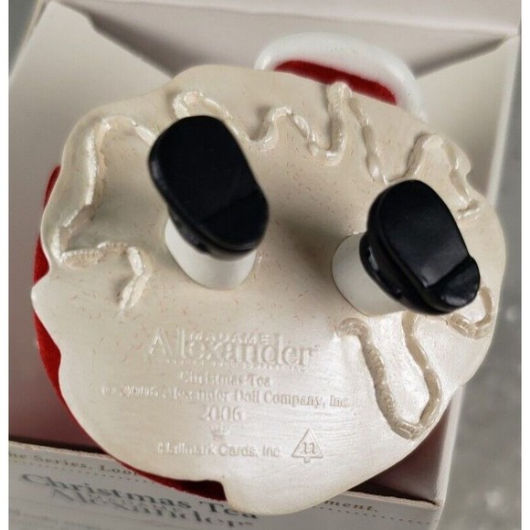 2006 HALLMARK KEEPSAKE MADAME ALEXANDER CHRISTMAS TEA DOLL ORNAMENT SERIES NO 11 - Picture 16 of 16